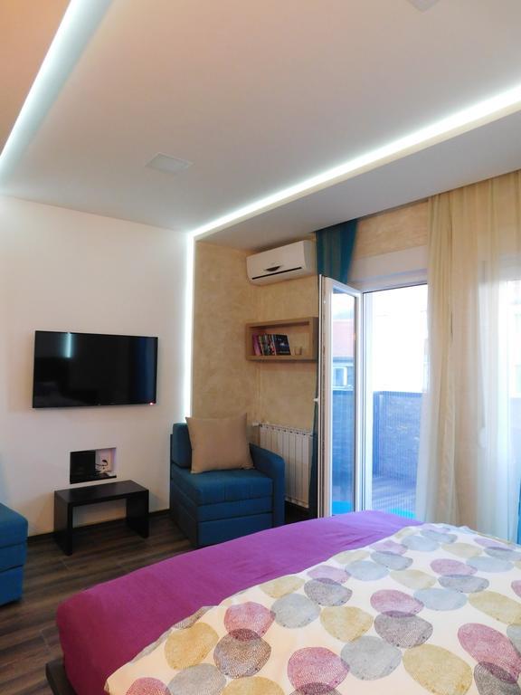 Lola Apartments Баня-Ковиляча Экстерьер фото