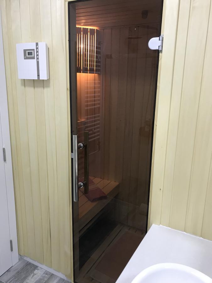 Lola Apartments Баня-Ковиляча Экстерьер фото