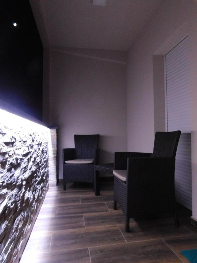 Lola Apartments Баня-Ковиляча Экстерьер фото
